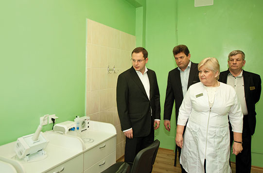 Металлурги помогли с ремонтом запорожской детской больнице