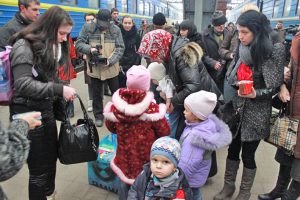 В Запорожье зарегистрировалось почти 20 000 переселенцев из зоны АТО