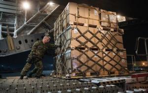 Чешская гуманитарка для вооруженных сил прибыла в Украину