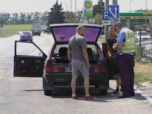 На запорожском блокпосту милиционеры задержали партию боеприпасов из зоны АТО