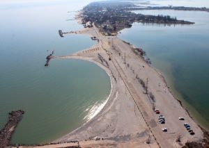 Канализационные стоки могут попасть на пляжи Бердянска