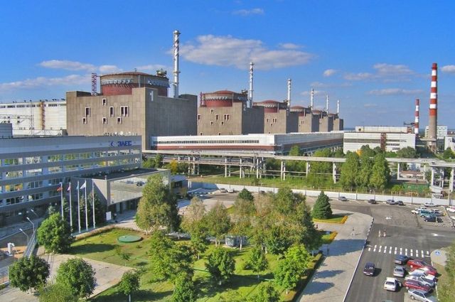 Для перевозки сотрудников Запорожская атомная станция купила 12 новых автобусов