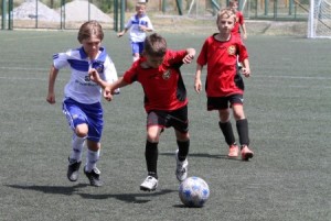 Сто миллионов гривен потратят для поддержки спортивных школ для детей