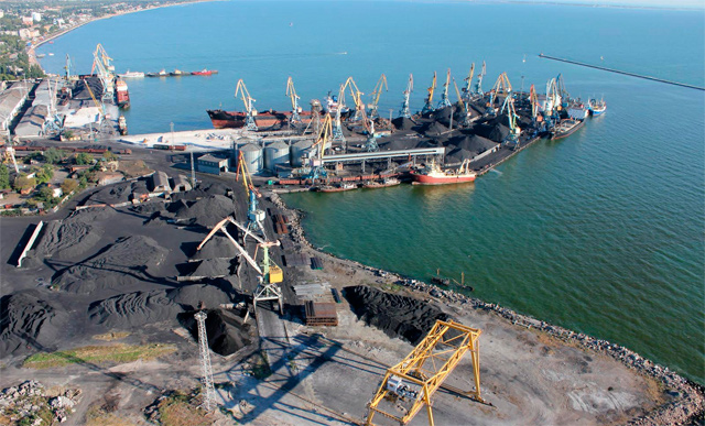 В Бердянске арестовано судно, которое посещало порты Крыма после их закрытия