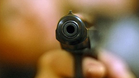 Житель Запорожья открыл стрельбу во дворе частного дома