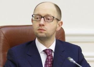 Яценюк поручил силовикам проверить Запорожскую область на предмет саботажа оформления субсидий