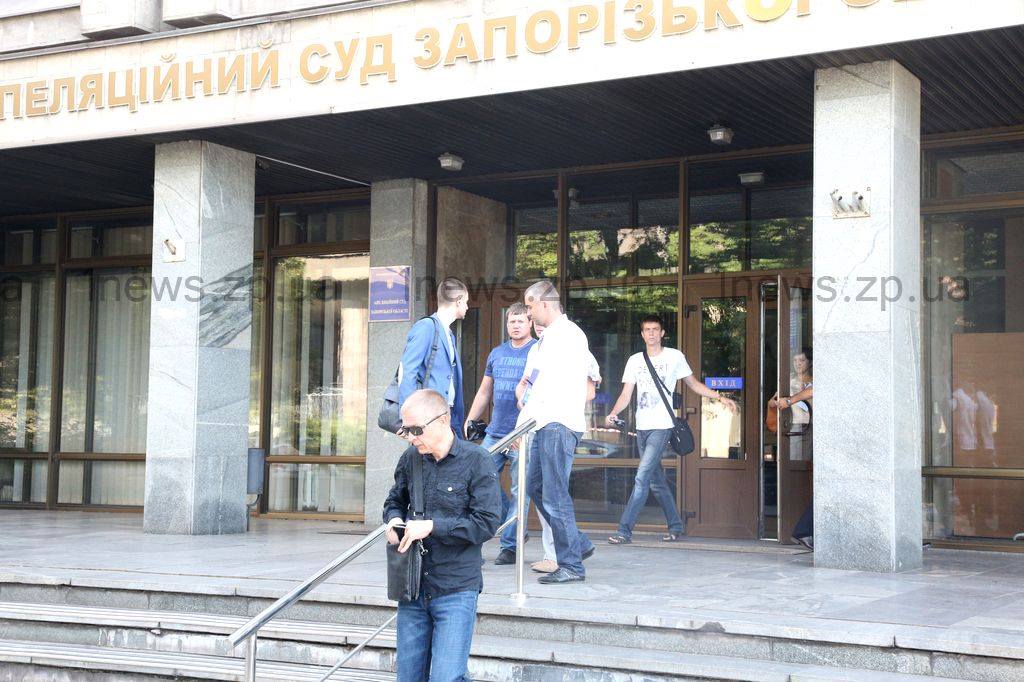 Экс-лидера запорожского «Правого сектора» суд оставил под арестом