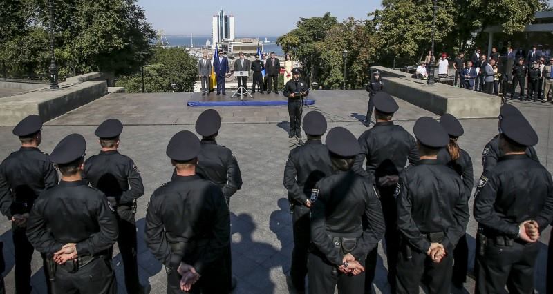 Присягу новой полиции Одессы засняли с беспилотника