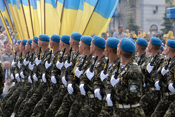 Украинцы перечислили сто шестьдесят миллионов в поддержку армии