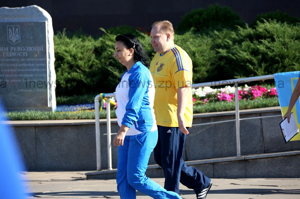 Олимпийская чемпионка вывела на зарядку чиновников Запорожской облгосадминистрации