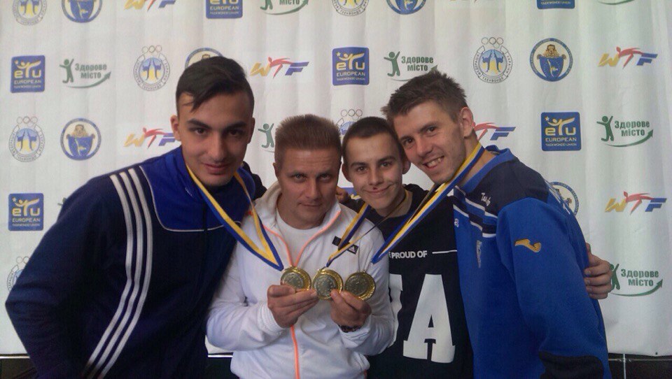 Три запорожских спортсмена получили «золото» на чемпионате Украины