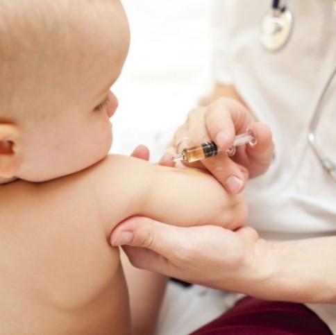 Правительство не поможет: запорожцам не хватает 110 тысяч вакцин БЦЖ