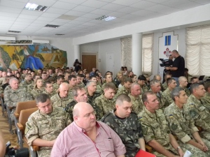 В Запорожье наградили волонтеров и солдат АТО