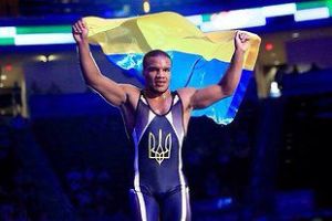 Запорожский борец стал лучшим спортсменом месяца в Украине