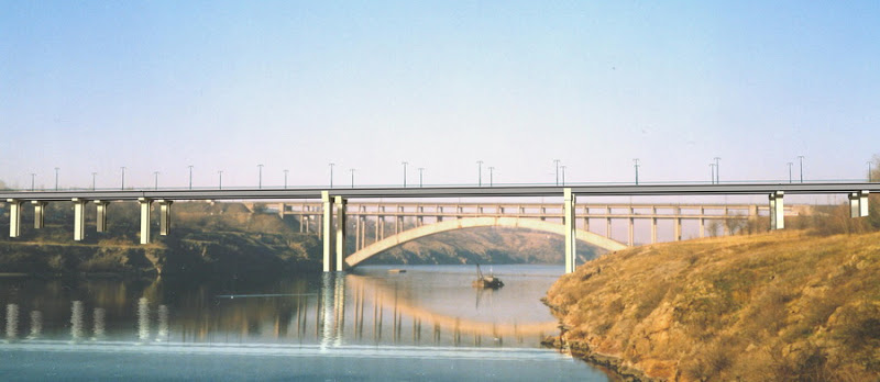 День в истории: 19 октября в Запорожье начали строить мост через старое русло Днепра