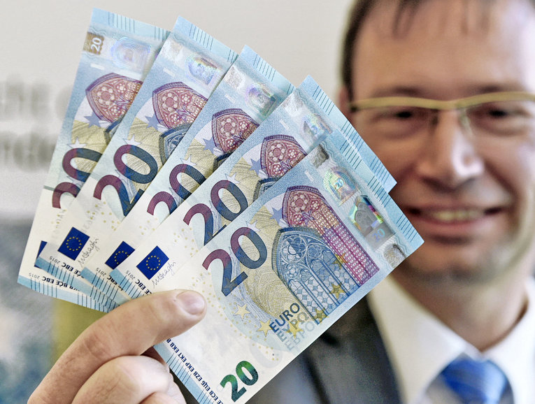 В Германии показали, как будут выглядеть новые евро