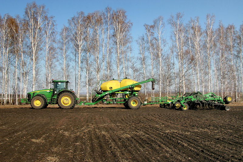 Запорожские аграрии намолотили более 2 млн тонн зерна