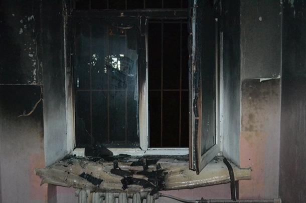 В результате пожара в одесском общежитии пострадали 4 студента