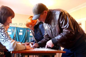 ЦИК: В Запорожской области проголосовали 305 тыс. 306 избирателей