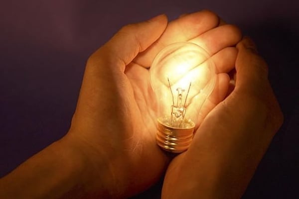 «Запорожьеоблэнерго» предлагает новую услугу горожанам для экономии электроэнергии