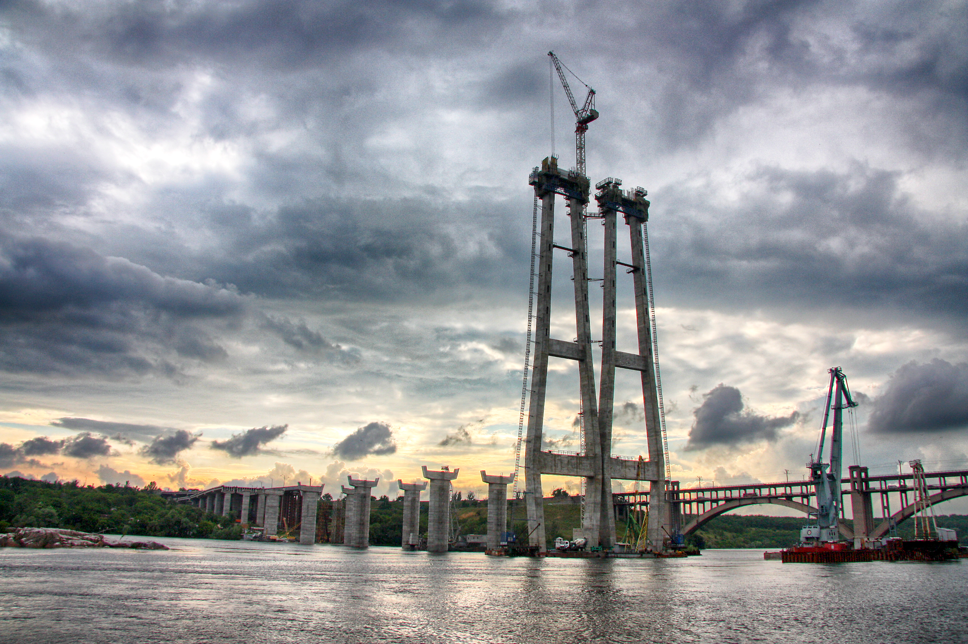 День в истории: 17 ноября турки изъявили желание инвестировать в строительство запорожских мостов