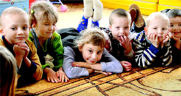 В Запорожье дети из приютов окунуться в мир красоты и стиля