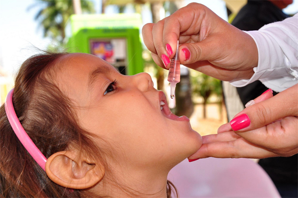 Минздрав будет бороться с полиомиелитом в три захода