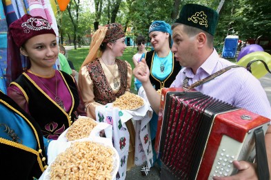 Татары приглашают запорожцев на Сабантуй