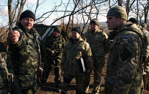 Украинские военные заявляют об обстрелах из гранатометов