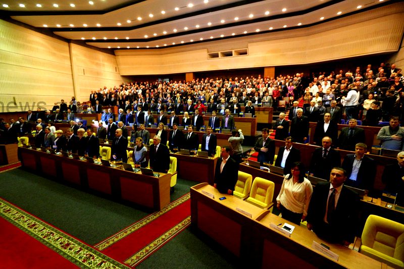 Областной парламент соберется через неделю