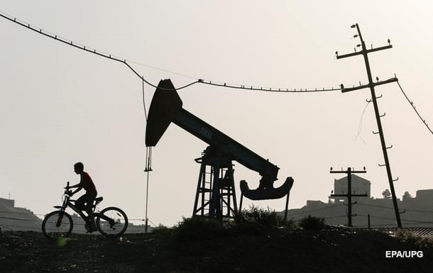 Нефть упала ниже 33 долларов