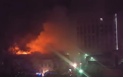 Девять человек погибли во время пожара в Москве