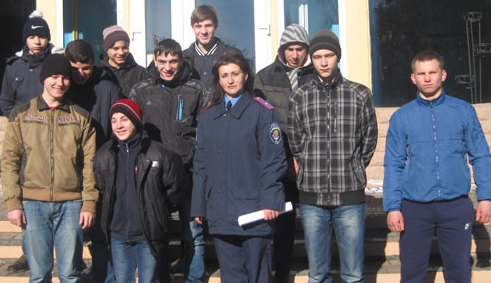 Бердянская полиция отправила проблемных подростков в колонию