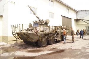 Волонтеры передали бойцам Нацгвардии модернизированный БТР