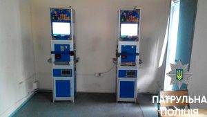 За одну ночь в Запорожье разоблачили три зала с игровыми автоматами