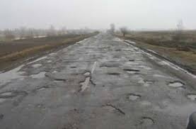 Депутаты облсовета попросили Кабмин выделить деньги на ремонт дорог в прифронтовом районе
