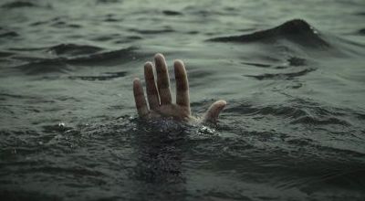 Купаясь в запрещенном месте в Запорожской области утонул парень