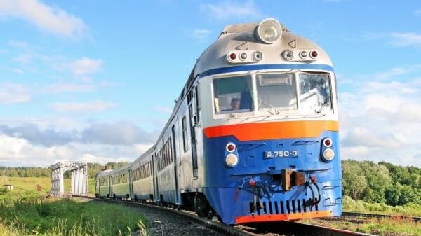 До курорту в Запорізькій області на весь літній період додали ще один потяг