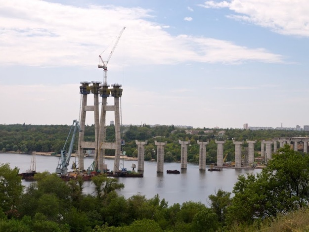 Строительство мостов возобновится уже на следующей неделе