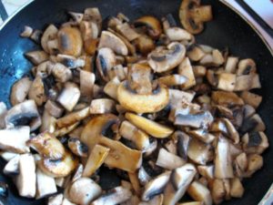 Запорожские подростки отравились днепропетровскими грибами
