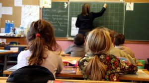 Сельские и районные школы под угрозой закрытия