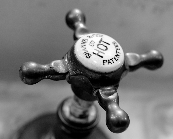 В Запорожье изменились тарифы на горячую воду