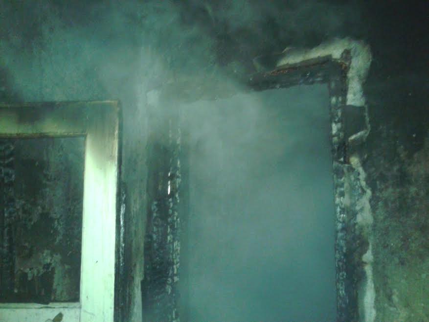 Пожарные не смогли спасти отца с сыном от смерти в огне - ФОТО