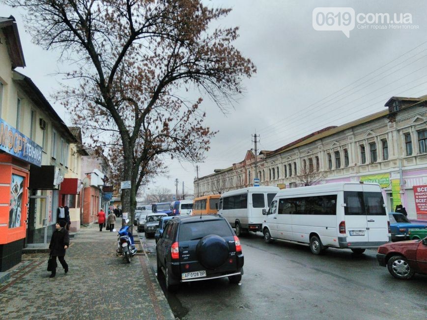 В Запорожской области произошел транспортный коллапс из-за ДТП - ФОТО, ВИДЕО