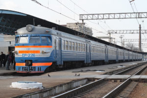 Поезд в Киев из Запорожья будет добираться на полтора часа дольше