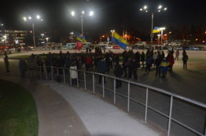 Запорожцы собираются на митинг на площади Героев Майдана