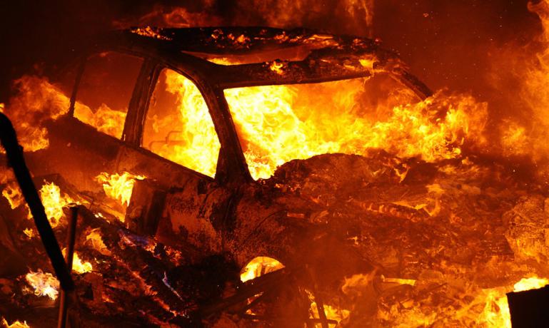 В Запорожской области ночью сгорел автомобиль