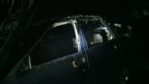 В Запорожье ночью сгорел автомобиль - ФОТО