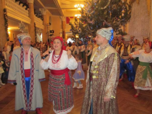 Запорожская филармония присоединилась к всеукраинскому рождественскому флешмобу