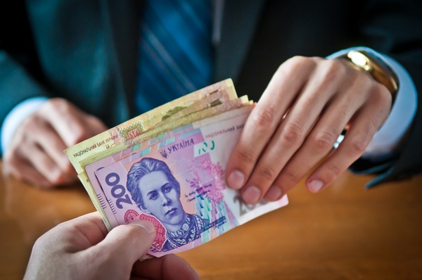 «Запорожьеоблэнерго» снова повязло в долгах:  задолженность предприятия  составляет более 32 миллионов гривен